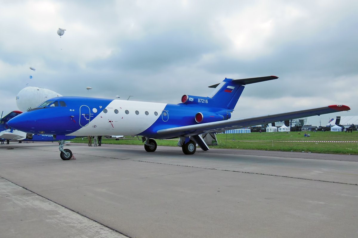 Як-40 / Yak-40